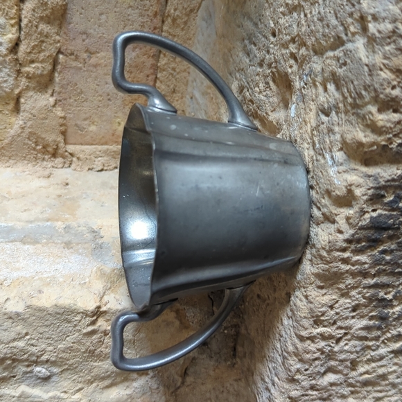 Vintage Trade Mark Pewter by Poole Creamer (CS8 C) and Sugar Dish (CS8 S) Set - Picture 3 of 13